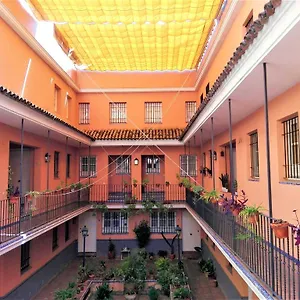Duplex En Corral De Vecinos San Bernardo Sevilla