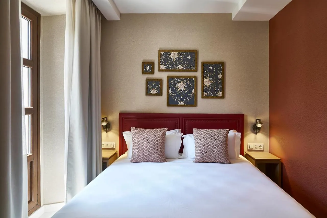 Vincci Molviedro Suites Apartments 塞维利亚 4*,